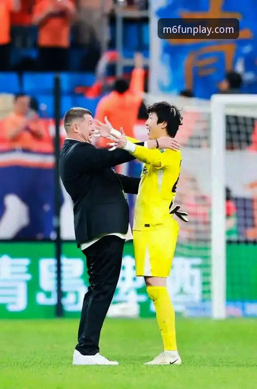 米乐体育官网入口 青岛海牛3-1终结7连败!4个关键节点看懂这场13年复仇战